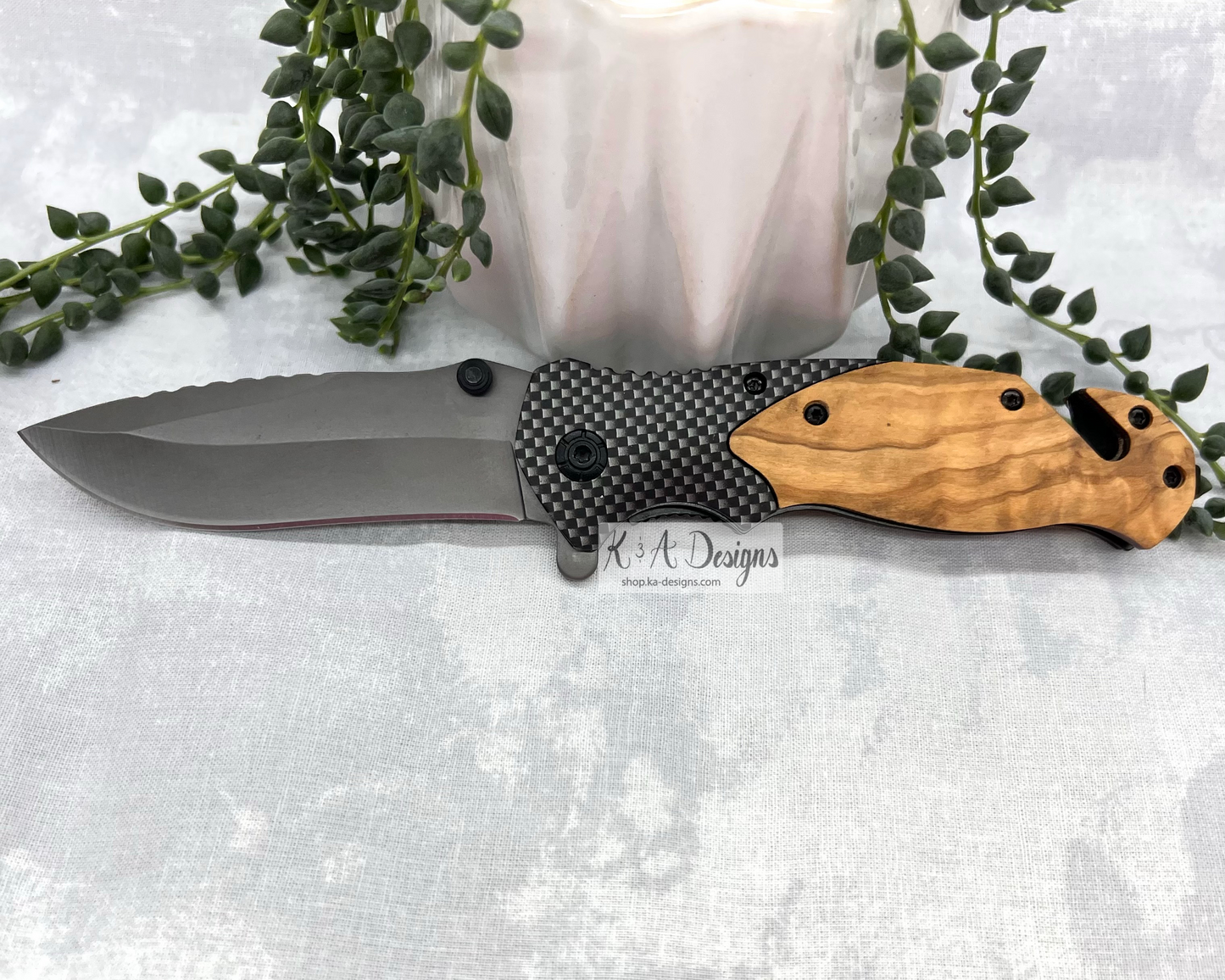 Black Pocket Knife
