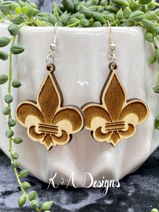 Fleur de Lis Hanging Earrings