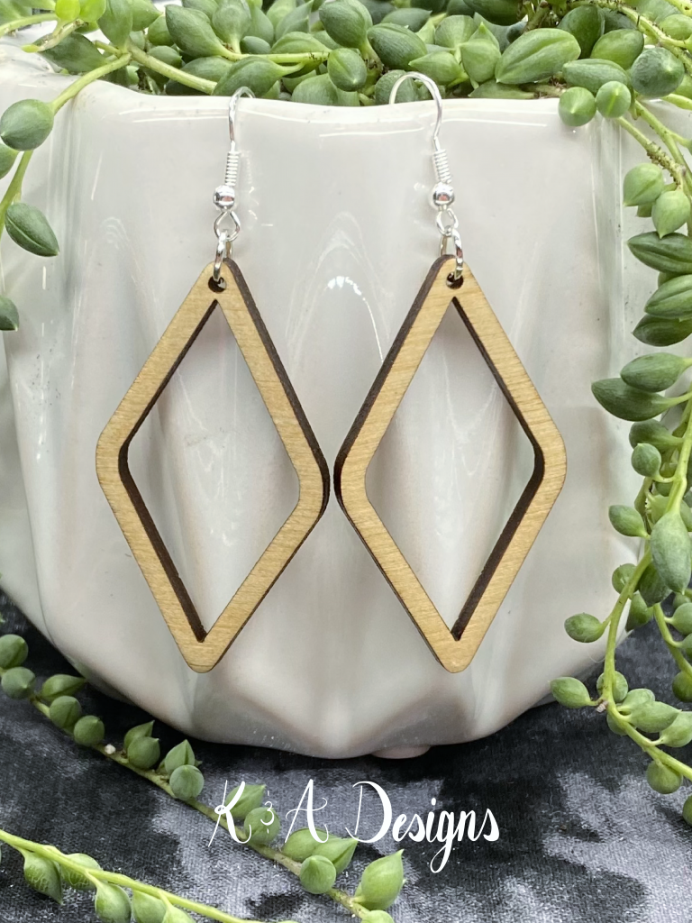 Geometric Outline Hanging Earrings