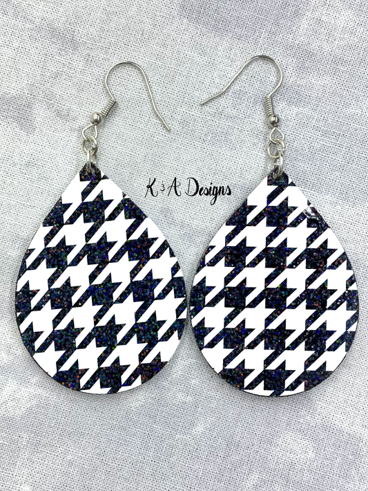 Houndstooth Teardrop